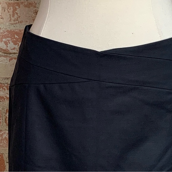 Banana Republic Black Skirt Size 12 Stretch Straight - Picture 4 of 6